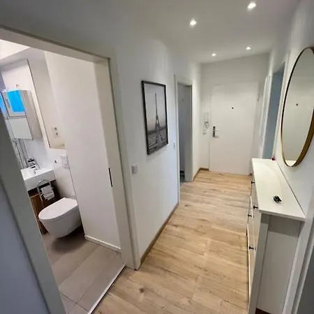 Zwischen Bvb Stadion Und Uni Dortmund